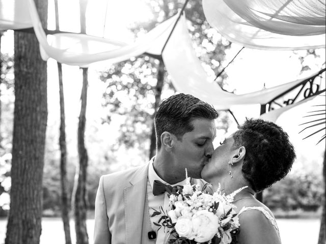 Le mariage de Fredérique et Caroline à Beaulieu-sur-Loire, Loiret 31