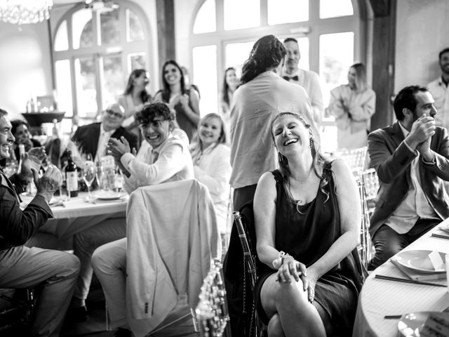 Le mariage de Fredérique et Caroline à Beaulieu-sur-Loire, Loiret 56