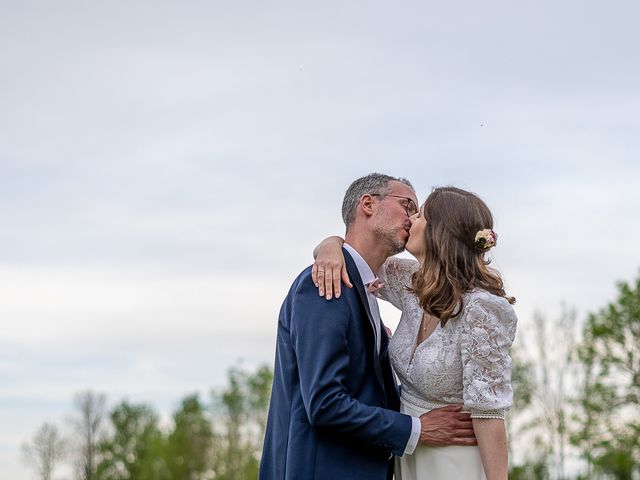 Le mariage de Laetitia et Laurent à Onet-le-Château, Aveyron 13