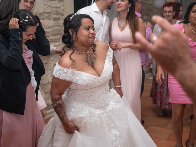 Le mariage de Thomas  et Aurélie  à Mérignac, Gironde 53