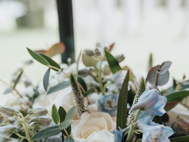 Le mariage de Matt et Mélanie à Villebois, Ain 3