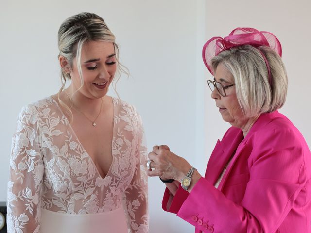 Le mariage de Hugo et Sophie à Charnay, Rhône 11