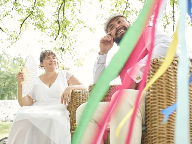 Le mariage de Alexandre et Célia à Saint-Aulaye, Dordogne 16