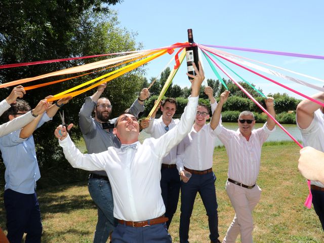 Le mariage de Anthony et Marion à Saint-Germain-de-Prinçay, Vendée 77