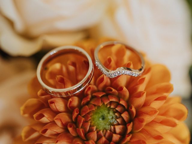 Le mariage de Julien et Cécile à Grand-Champ, Morbihan 8