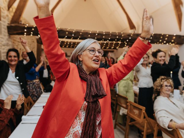 Le mariage de Julien et Cécile à Grand-Champ, Morbihan 57