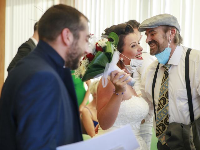 Le mariage de Lucas et Marie à Creutzwald, Moselle 21