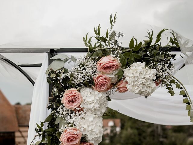 Le mariage de Dimitri et Marion à Courtelevant, Territoire de Belfort 4