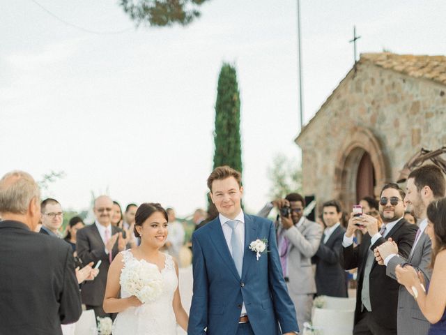 Le mariage de Alexandre et Bea à Fréjus, Var 63