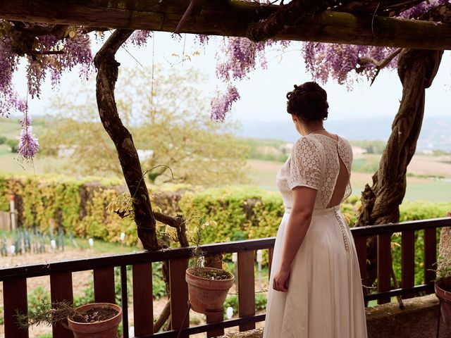 Le mariage de Benjamin et Hélène à Laveyron, Drôme 6