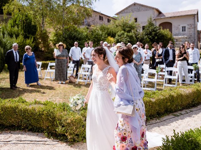 Le mariage de Julien et Elisa à Quincié-en-Beaujolais, Rhône 34