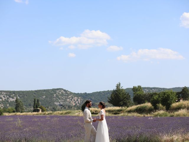 Le mariage de Jérémy et Bénédicte à Simiane-la-Rotonde, Alpes-de-Haute-Provence 30
