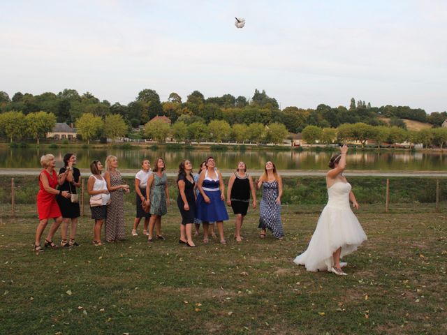 Le mariage de Ludovic et Elodie à Sceaux-sur-Huisne, Sarthe 7