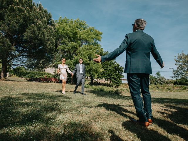 Le mariage de Antonio et Christine à Fleurie, Rhône 1