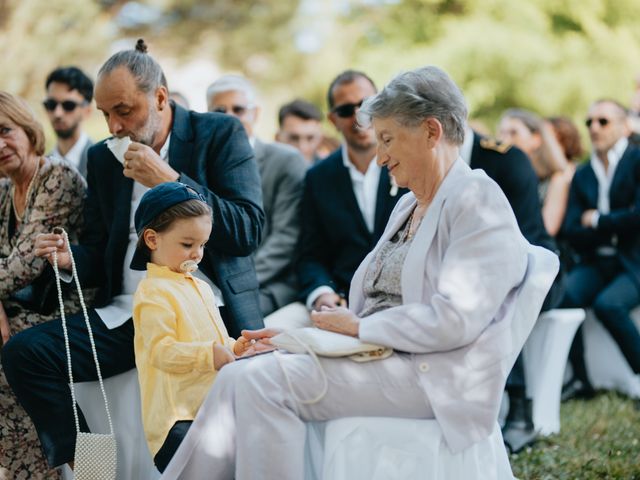 Le mariage de Antonio et Christine à Fleurie, Rhône 14