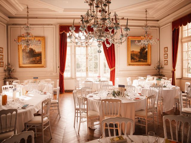 Le mariage de Mario et Domitille à Semur-en-Auxois, Côte d'Or 17