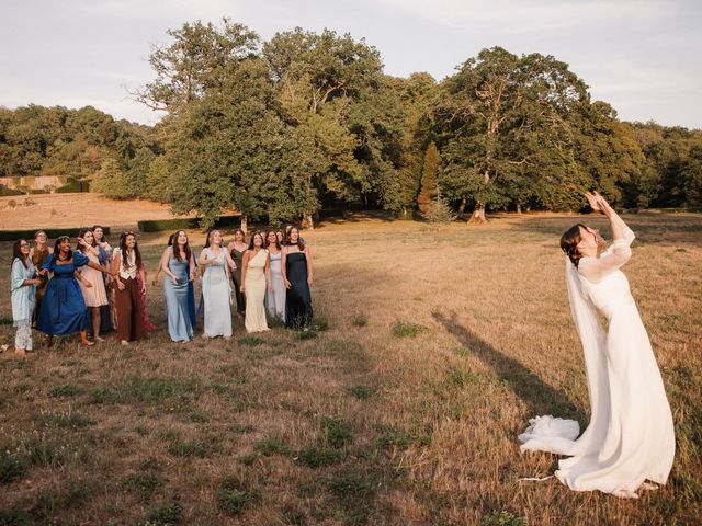 Le mariage de Mario et Domitille à Semur-en-Auxois, Côte d'Or 24