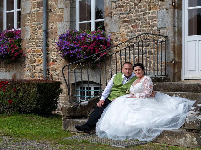 Le mariage de Arnaud et Barbara à Rânes, Orne 7