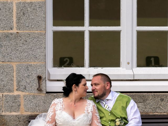 Le mariage de Arnaud et Barbara à Rânes, Orne 8