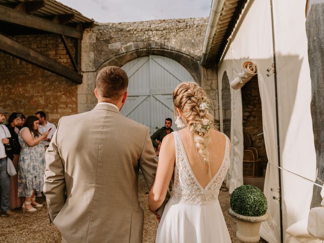 Le mariage de Gabriel et Célia à Marennes, Charente Maritime 32