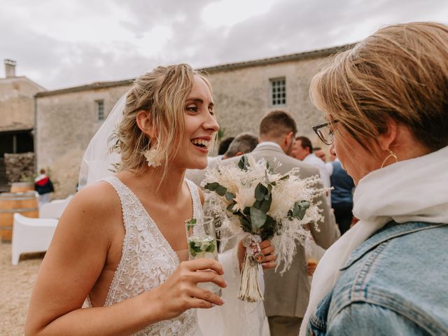Le mariage de Gabriel et Célia à Marennes, Charente Maritime 34