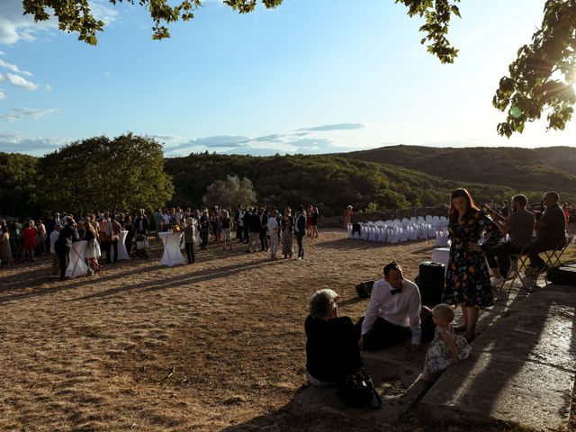 Le mariage de Gilles et Claire à Vallon-Pont-d'Arc, Ardèche 2