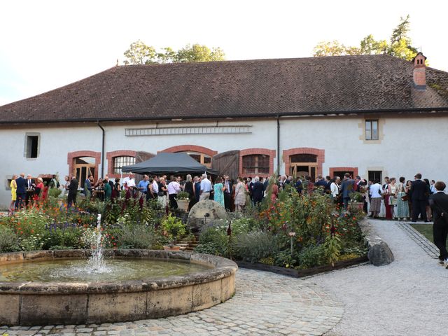 Le mariage de Thomas et Amicie à Saint-Nicolas-de-Véroce, Haute-Savoie 17