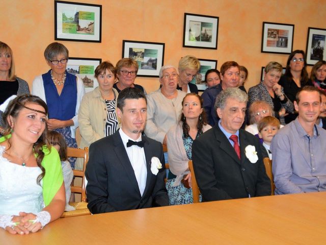 Le mariage de Steve et Stephanie  à Lonlay-l&apos;Abbaye, Orne 7