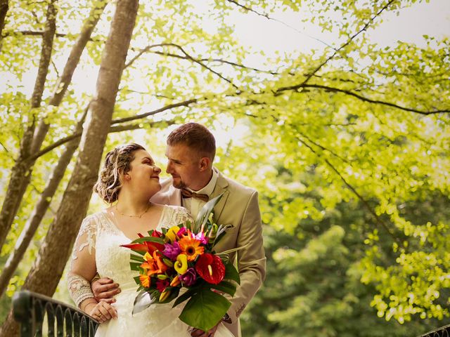 Le mariage de Anthony et Coralie à Tilloy-et-Bellay, Marne 16