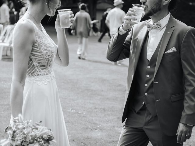 Le mariage de Lucas et Anne à Saint-Georges-les-Bains, Ardèche 30