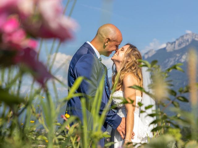 Le mariage de Christophe et Liliane à Saint-Pierre-en-Faucigny, Haute-Savoie 1