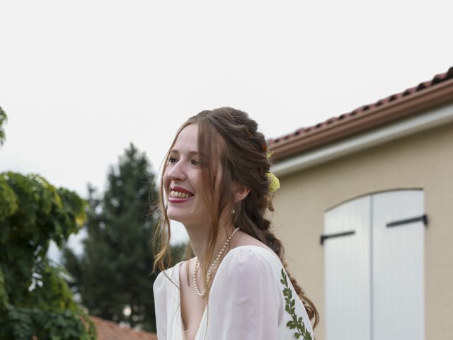 Le mariage de Raphaël et Julie à Saint-Victurnien, Haute-Vienne 24