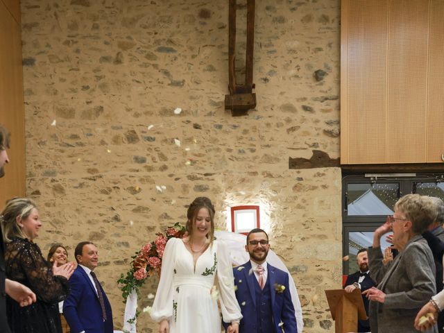 Le mariage de Raphaël et Julie à Saint-Victurnien, Haute-Vienne 66