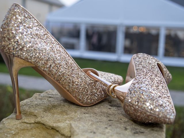 Le mariage de Samuel et Justine à Courseulles-sur-Mer, Calvados 2