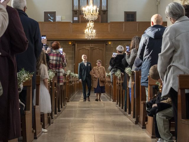 Le mariage de Samuel et Justine à Courseulles-sur-Mer, Calvados 21