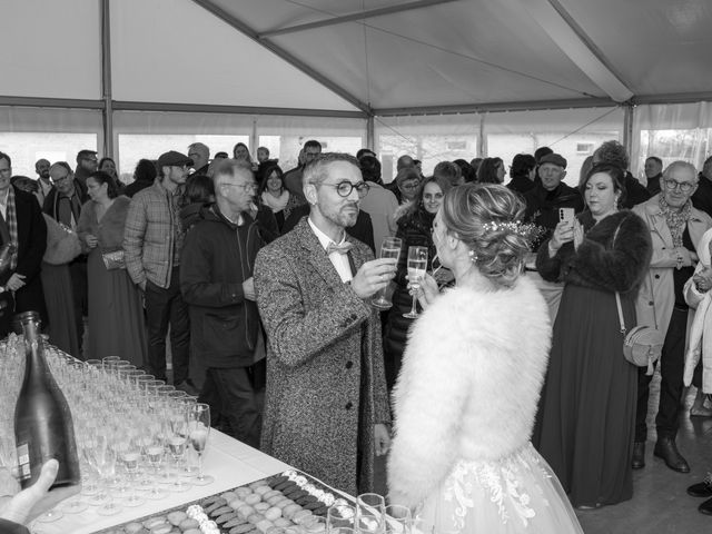 Le mariage de Samuel et Justine à Courseulles-sur-Mer, Calvados 30