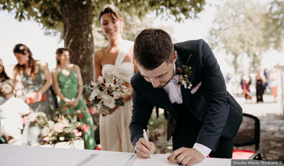 Le mariage de Loïc et Olivia à Saint-Martin-de-Goyne, Gers