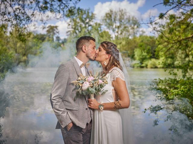 Le mariage de Mickael et Marine à Anché, Vienne 8