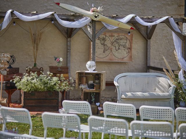 Le mariage de Mickael et Marine à Anché, Vienne 10