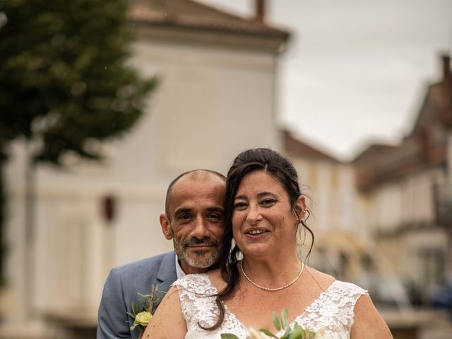 Le mariage de Frédéric et Elodie à Villeneuve-de-Marsan, Landes 13