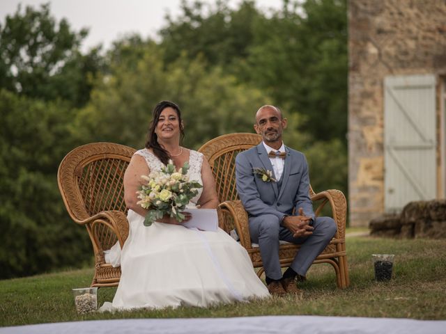 Le mariage de Frédéric et Elodie à Villeneuve-de-Marsan, Landes 15