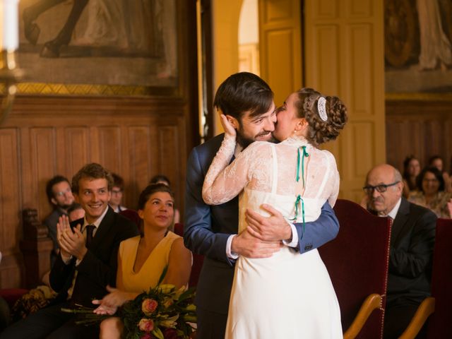 Le mariage de Charles et Margot à Saint-Denis, Deux-Sèvres 13