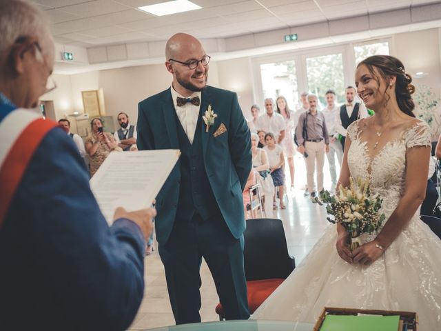 Le mariage de Matthieu et Pauline à Anzy-le-Duc, Saône et Loire 27