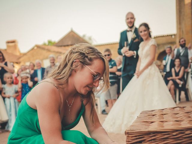 Le mariage de Matthieu et Pauline à Anzy-le-Duc, Saône et Loire 64