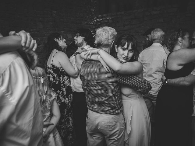 Le mariage de Matthieu et Pauline à Anzy-le-Duc, Saône et Loire 83