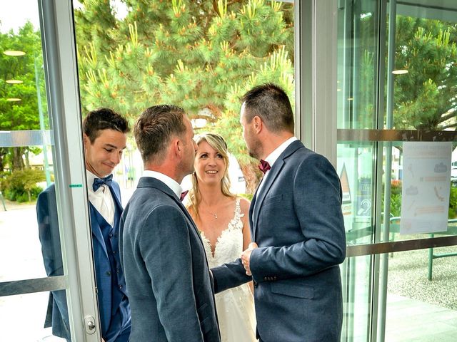 Le mariage de Mickaël et Aurélie à Margaux, Gironde 18
