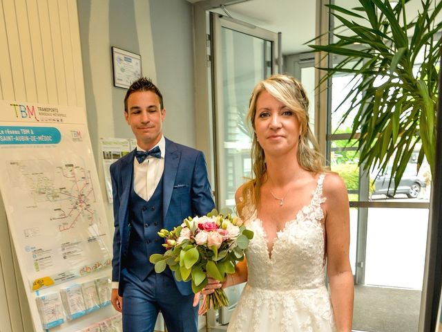 Le mariage de Mickaël et Aurélie à Margaux, Gironde 19