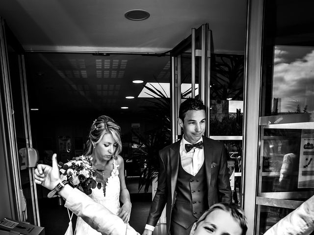 Le mariage de Mickaël et Aurélie à Margaux, Gironde 34