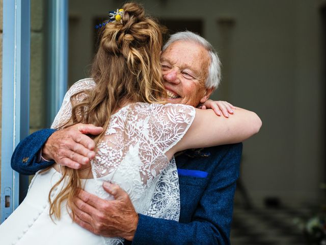 Le mariage de Bastian et Stella à Saint-Martin-Terressus, Haute-Vienne 28