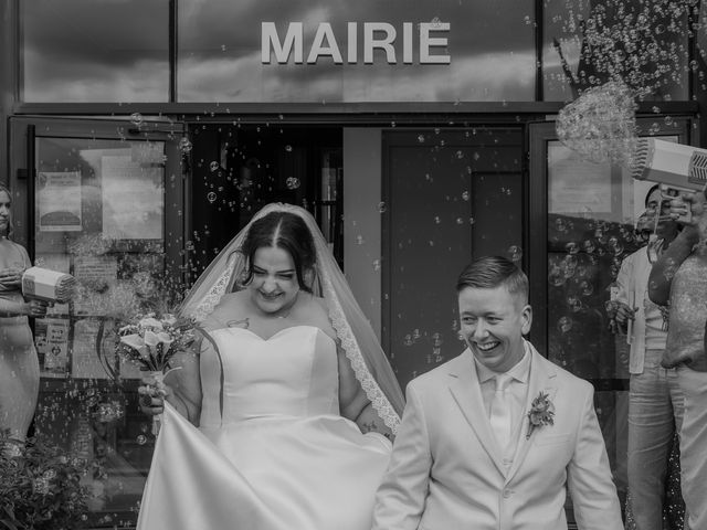 Le mariage de Axelle et Beatriz à Tartaras, Loire 20